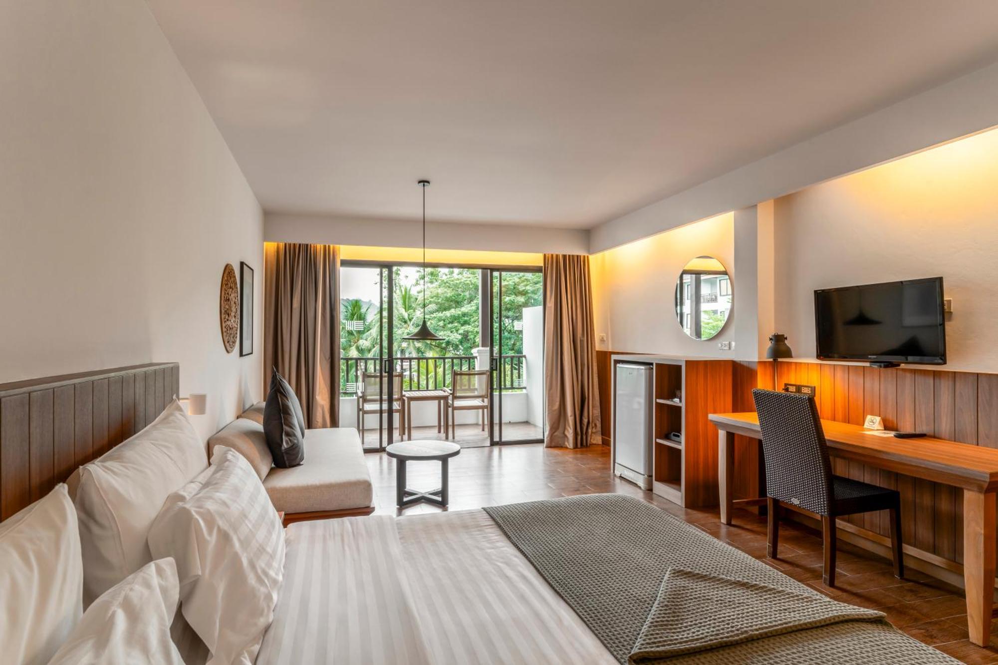 Sunprime Kamala Beach (Adults Only) Extérieur photo